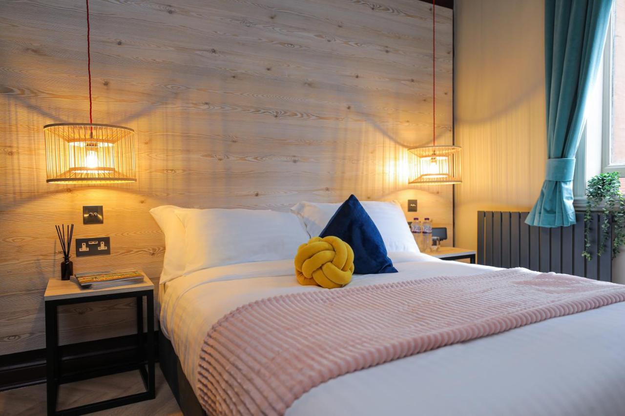 Double Bed Private Ensuite Facilities