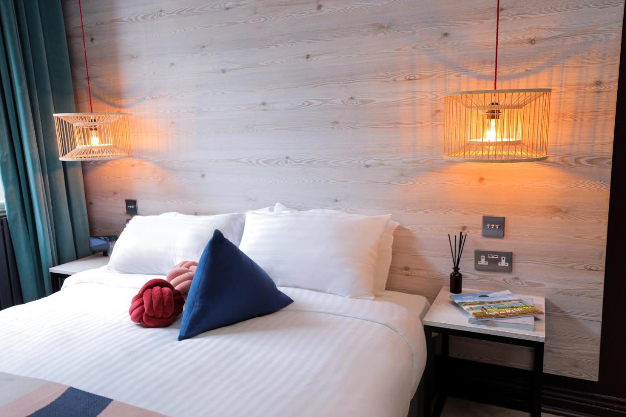 Double & Single Bed Shared Facilities